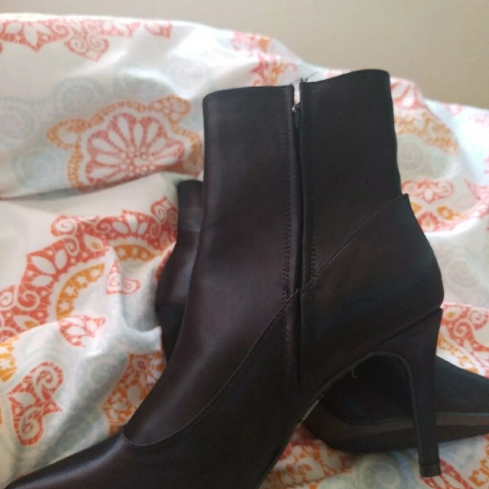 New without tags Satin ankle boots